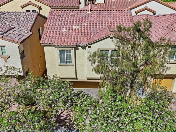 7471 Nicklin St, Las Vegas, NV 89143