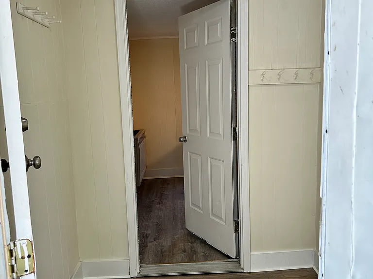 10 Devens St #2B — Photo 2