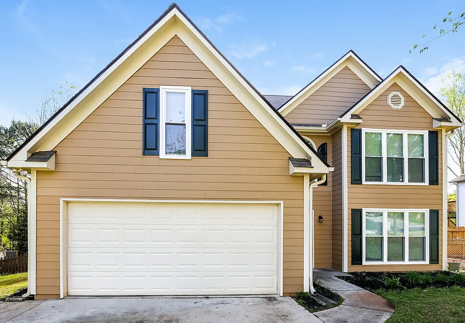655 Suwanee Lakes Cir