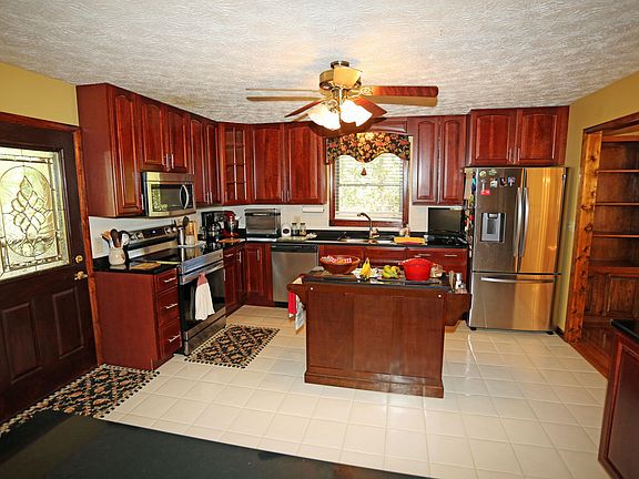 2nd image of 4415 Highway 522