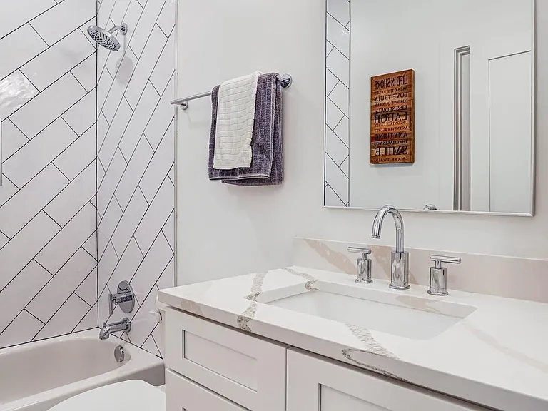 1638 Trinidad Ave NE #2 — Photo 21