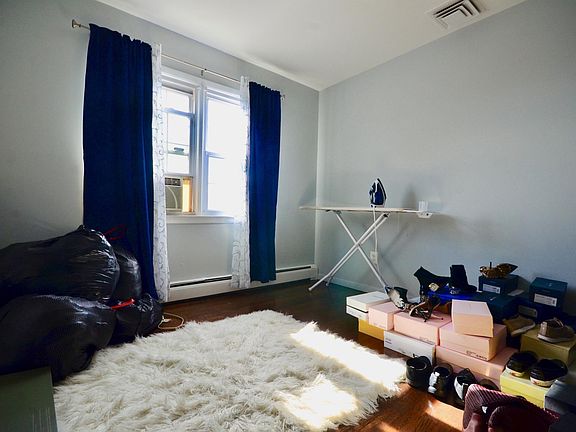 Bedroom #1