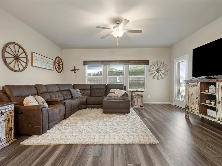 13010 Red Blossom Cir — Photo 6