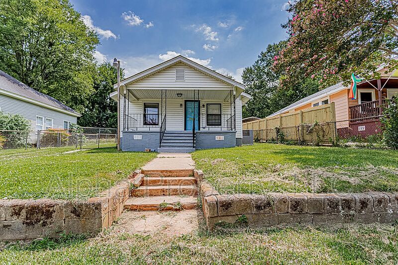 1st image of 9 Highlawn Ave