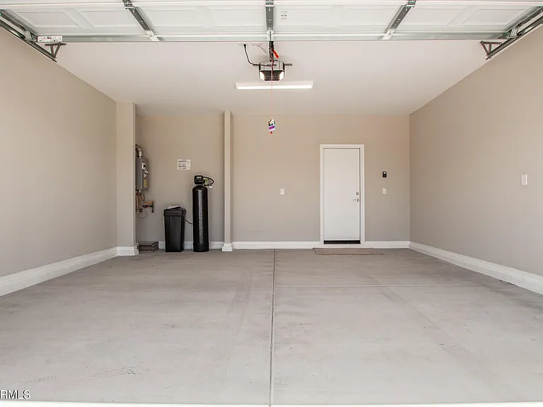 8804 W Marshall Ave — Photo 26