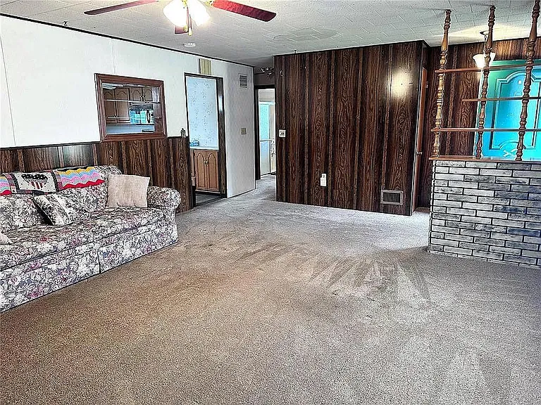 3709 Fairview St — Photo 3