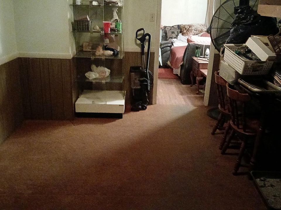 2nd image of 651 N Price St
