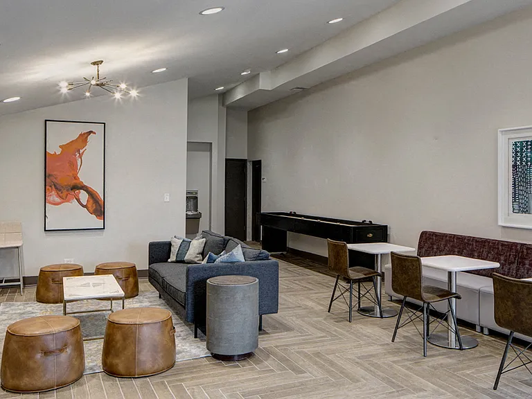 Willow Crossing Apartments — Photo 11