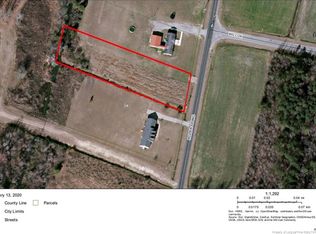 Rozier Siding Rd, Saint Pauls, NC 28384