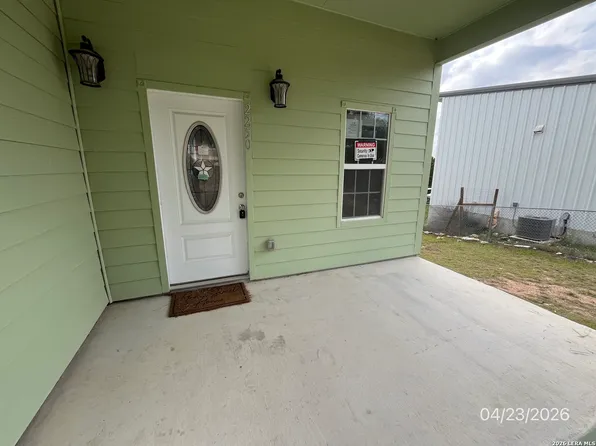2250 Golf Dr, Spring Branch, TX 78070