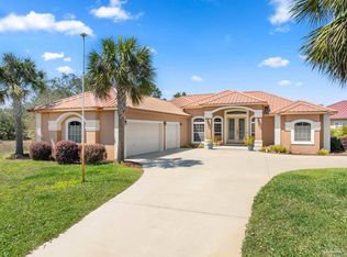1621 Smugglers Cove Cir, Gulf Breeze, FL 32563