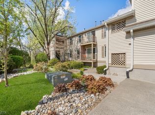 150 Jamestown Rd, Bernards Twp., NJ 07920