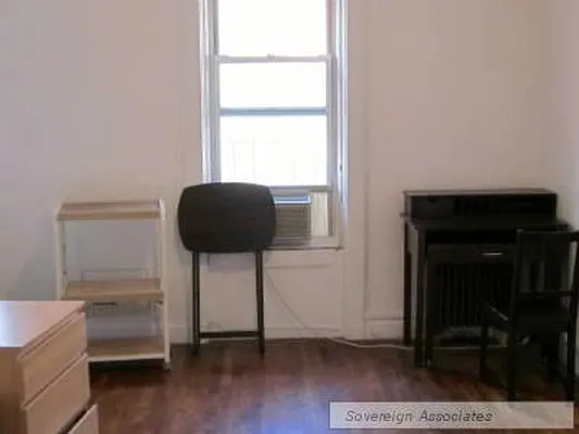 Rented by Sovereign Associates | media 8