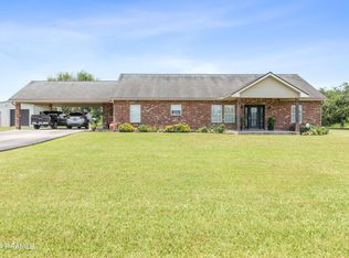 1026 Ragan Rd, Breaux Bridge, LA 70517