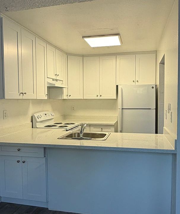 1st image of 3555 S Bascom Ave #2