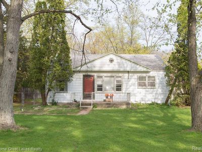 21140 Van Buren St, Southfield, MI, 48033