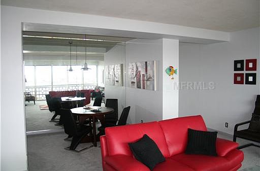 5th image of 31 Island Way APT 1105
