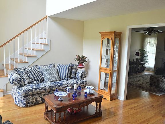 Entry Room