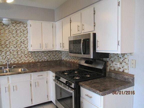 5th image of 4929 W 109th St APT 303