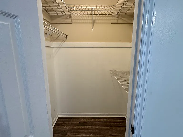 100 Barrington Dr #2 — Photo 10