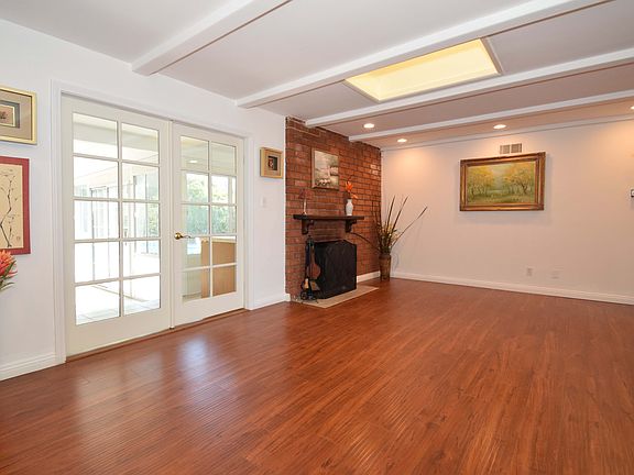 5th image of 541 E Ada Ave