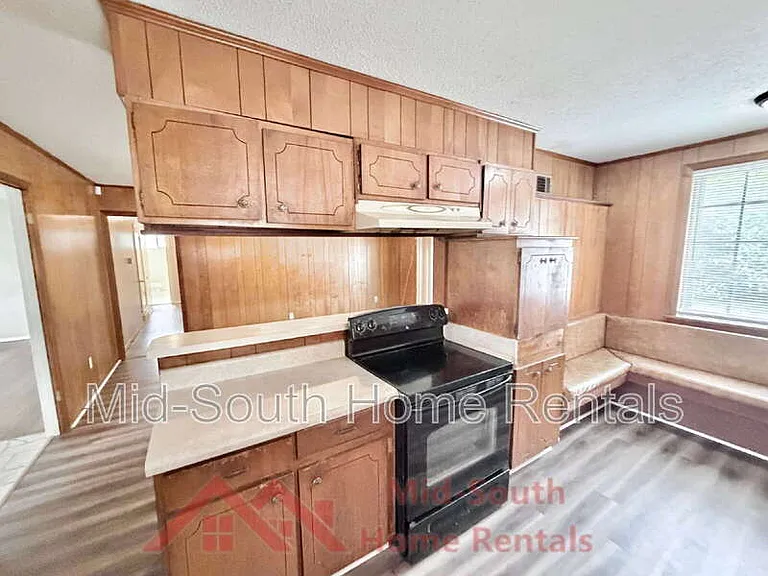 3856 Warrington Cv — Photo 9