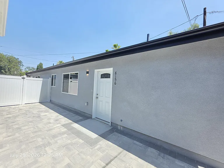 8156 Potter Ave — Photo 1