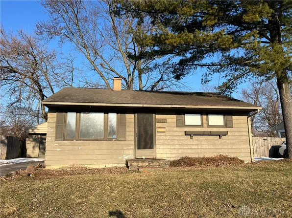 2957 Purdue Rd, Dayton, OH 45420