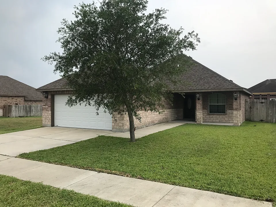 2909 Alice Ln