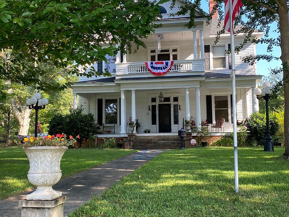 755 Oxford St, Heflin, AL 36264 Zillow