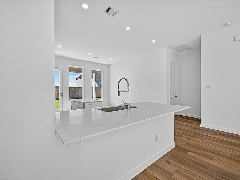 11119 Poplar Tree Dr — Photo 12