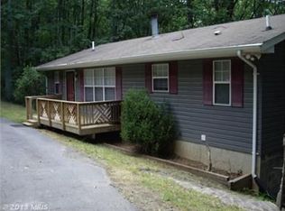 251 Delicious Rd, Linden, VA 22642