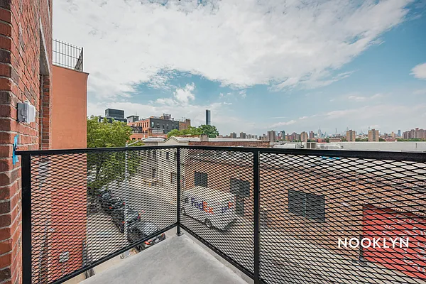 Rented by Nooklyn NYC LLC | media 64