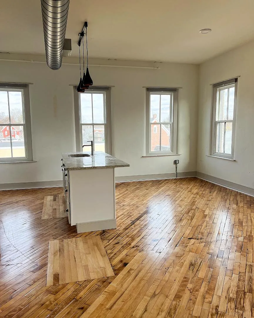 35 Maple Avenue - 105 — Photo 3