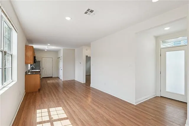 407 N Tonti St — Photo 15