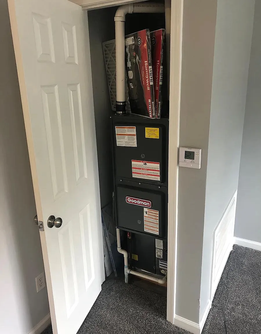 2 bed, 800 sqft, $1,200 — Photo 4