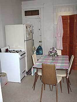 5th image of 1555-1557 Hunter Ave #16837189