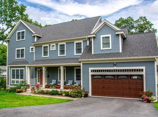 25 Country Club Dr, Arlington, MA 02474