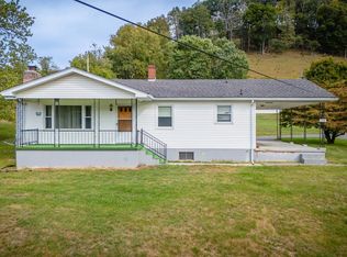 158 Thomas Rd, Lebanon, VA 24266