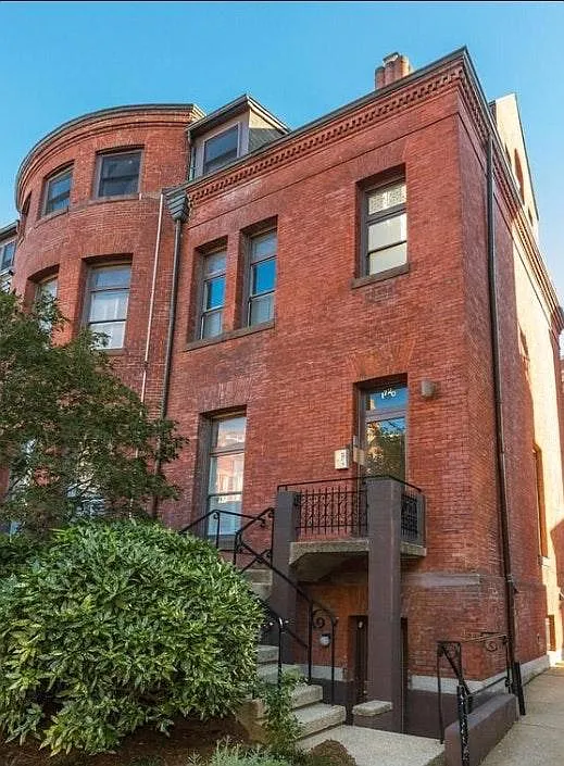2 bed, 1507 sqft, $3,900 — Photo 1