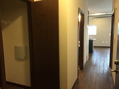 1st image of 425 W Washington Ave APT 507