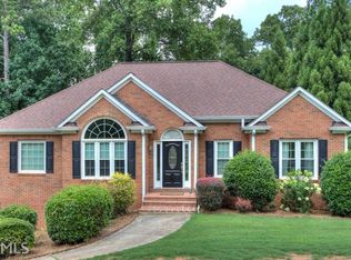 34 N Hampton Dr, White, GA 30184