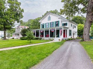 37 Seneca Ave, Oneida, NY 13421