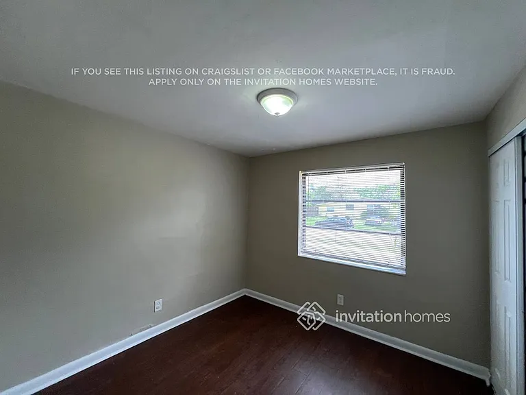 3701 SW 58th Ter — Photo 10