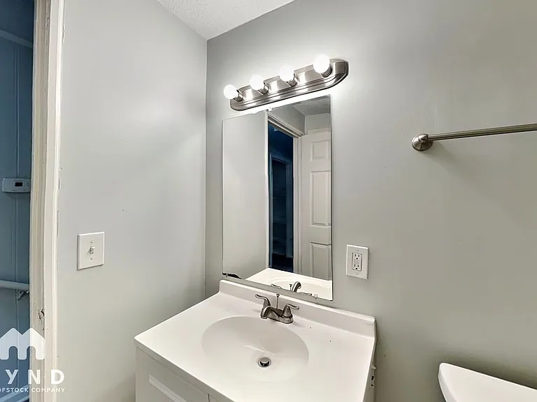2380 Brackett Rd SW — Photo 16