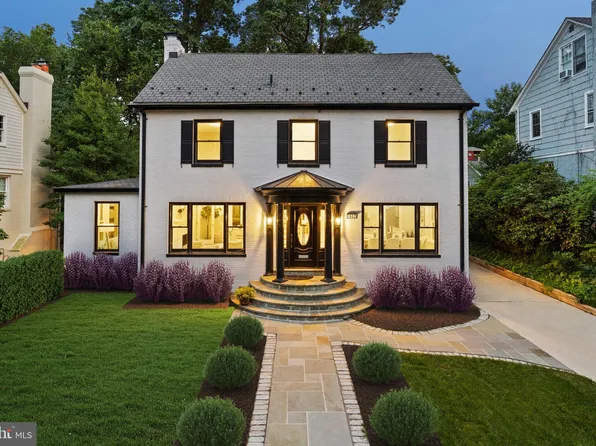 3802 Underwood St, Chevy Chase, MD 20815