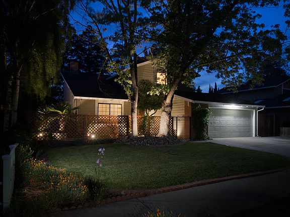 2nd image of 485 Diana Ave