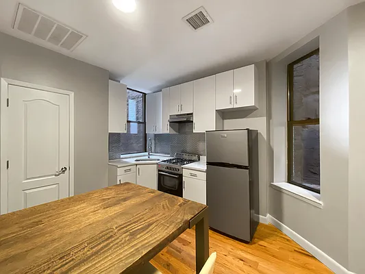 Rented by Keller Williams NYC | media 12