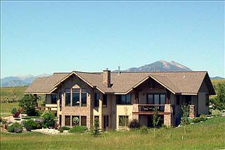 1st image of 453 Wildrose Ln