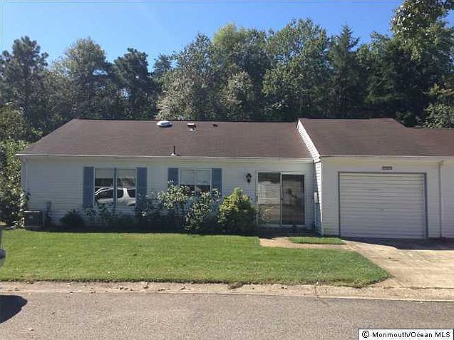 1st image of 686 Friar Court #B